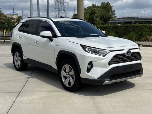 Used 2019 Toyota RAV4 Limited w/ Carpet Mat Package AWD/4WD image 12