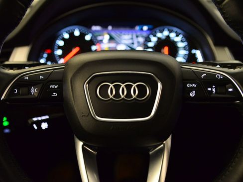 Used 2019 Audi Q7 2.0T Premium w/ Convenience Package image 34