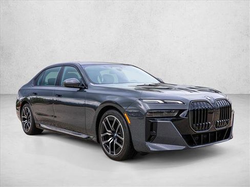 New 2026 BMW 740i xDrive AWD/4WD image 3