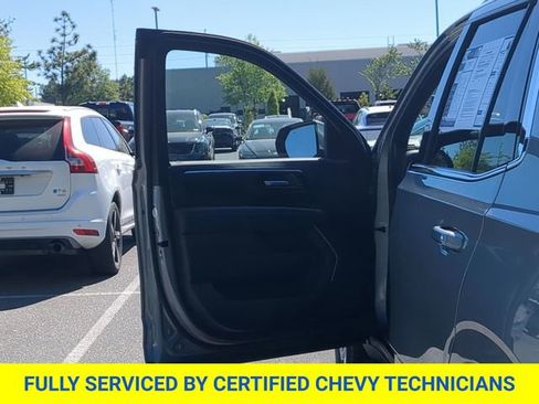 Used 2025 Chevrolet Tahoe LT AWD/4WD image 20