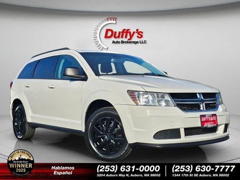 Used 2017 Dodge Journey SE w/ Popular Equipment Group image 1