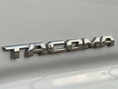 Used 2021 Toyota Tacoma SR5 w/ Technology Package image 24