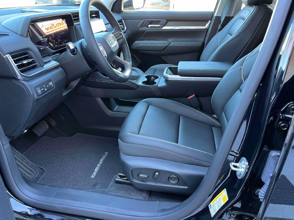 New 2027 GMC Terrain Denali AWD/4WD image 23