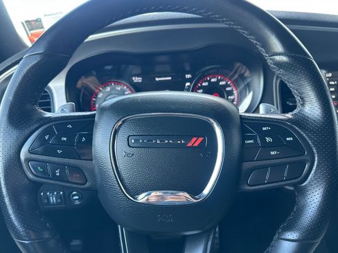 Used 2022 Dodge Charger R/T w/ Blacktop Package image 23