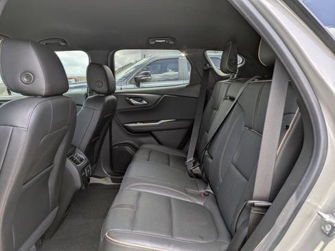Used 2021 Chevrolet Blazer Premier w/ Driver Confidence II Package FWD image 14
