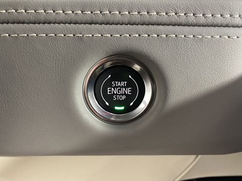 New 2026 Cadillac Escalade Platinum Sport w/ LPO, ONYX Package image 17