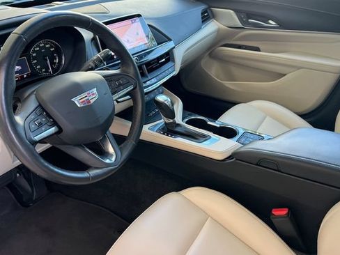 Used 2023 Cadillac CT4 Luxury w/ Sun And Sound Package RWD image 10