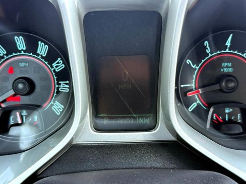 Used 2010 Chevrolet Camaro LS image 12
