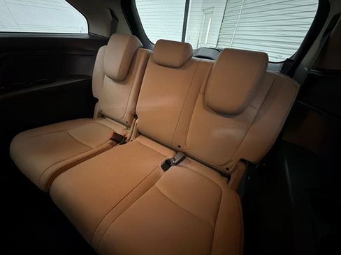 Used 2023 Honda Odyssey EX-L image 22
