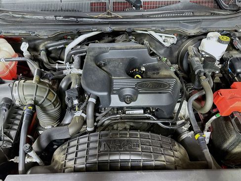 Used 2019 Ford Ranger Lariat w/ Equipment Group 501A Mid image 9