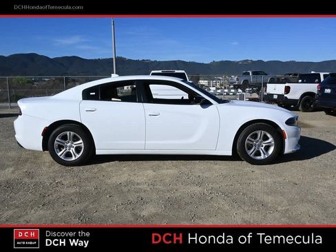 Used 2023 Dodge Charger SXT image 5