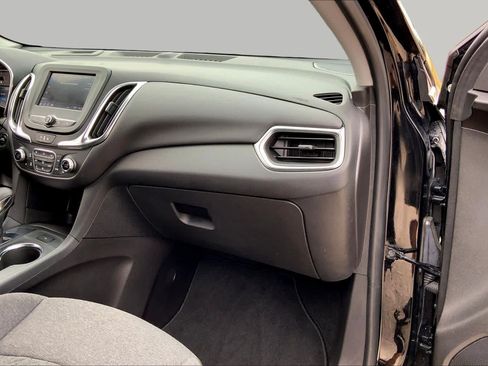 Certified 2024 Chevrolet Equinox LT FWD image 19
