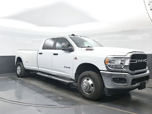 Used 2024 RAM 3500 Big Horn image 9