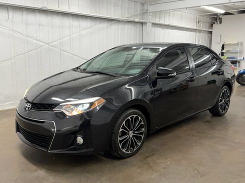 Used 2014 Toyota Corolla S FWD image 11