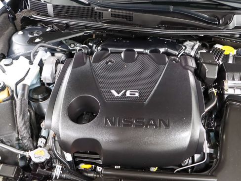 Used 2023 Nissan Maxima SR w/ Sport Mat Group FWD image 30