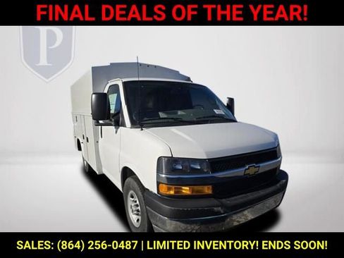 New 2025 Chevrolet Express 3500 w/ Power Convenience Package image 13