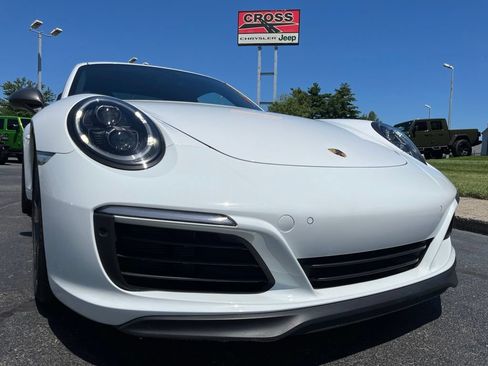 Used 2019 Porsche 911 Carrera T RWD image 52