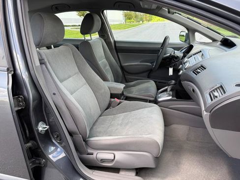 Used 2010 Honda Civic LX image 17