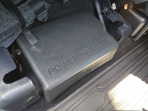 Used 2019 Ford F150 Lariat w/ Equipment Group 502A Luxury AWD/4WD image 41
