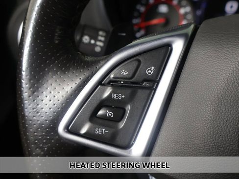 Used 2022 Chevrolet Camaro LT image 7