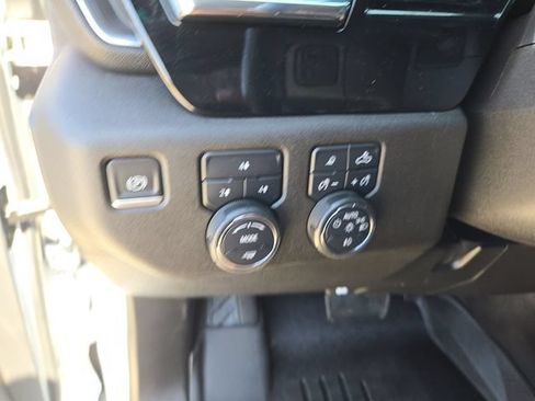 Used 2024 Chevrolet Silverado 2500 LT w/ All Star Edition AWD/4WD image 17
