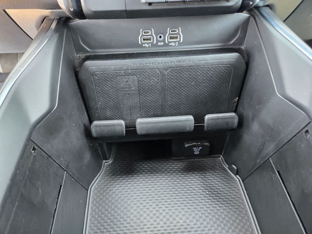 Used 2025 RAM 1500 Big Horn AWD/4WD image 15