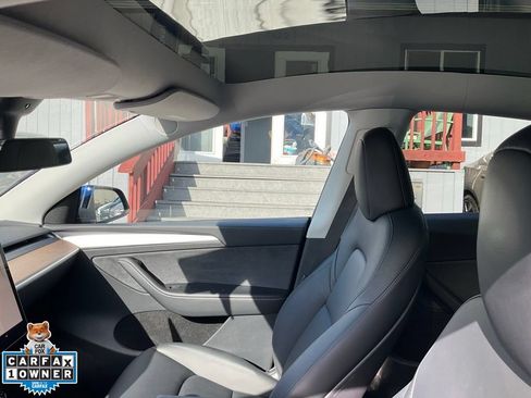 Used 2023 Tesla Model Y Long Range AWD/4WD image 20