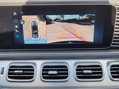 Certified 2025 Mercedes-Benz GLS 450 4MATIC image 11