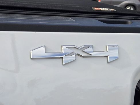 Used 2022 GMC Sierra 3500 SLT w/ Gooseneck/5TH Wheel Package image 13