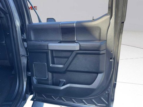 Used 2019 Ford F150 Platinum w/ Equipment Group 701A Luxury image 53