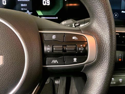 Used 2025 Kia K5 LXS FWD image 19