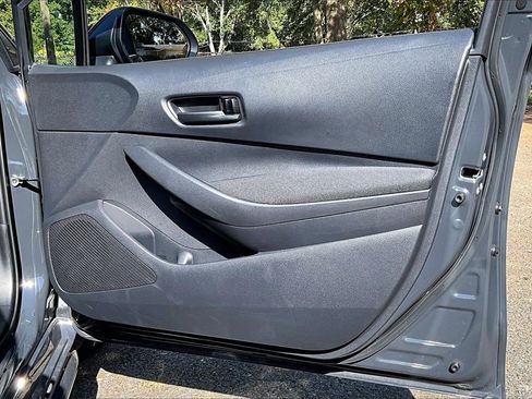 Certified 2024 Toyota Corolla LE image 25