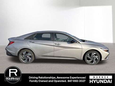 New 2025 Hyundai Elantra Sport w/ Cargo Package image 11