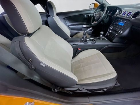 Used 2018 Ford Mustang GT w/ GT Performance Package RWD image 26