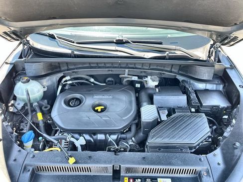 Used 2018 Hyundai Tucson SE AWD/4WD image 19