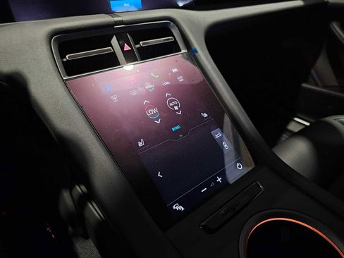 New 2025 Porsche Taycan image 25