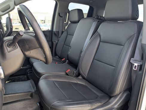 Used 2022 GMC Sierra 2500 Pro w/ Convenience Package image 25