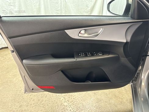 Used 2024 Kia Forte LXS image 20