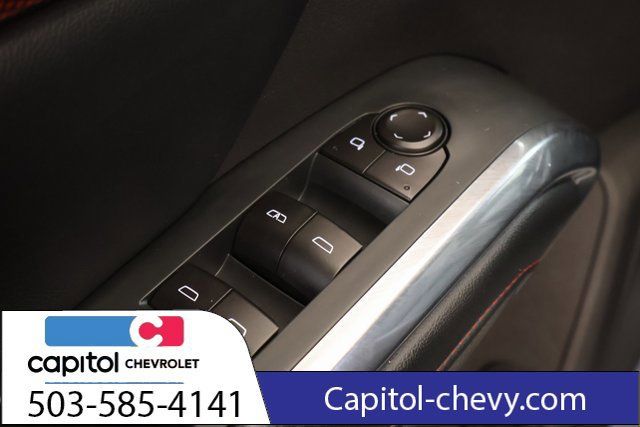 Used 2025 Chevrolet Traverse Z71 AWD/4WD image 11