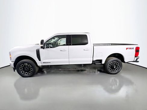 New 2026 Ford F250 Platinum w/ FX4 Off-Road Package image 6