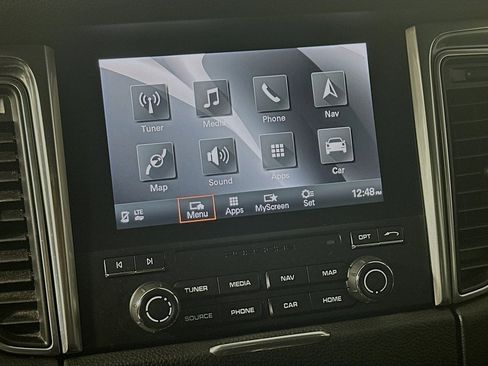 Used 2018 Porsche Macan image 13