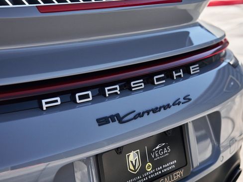Used 2024 Porsche 911 Carrera 4S w/ Premium Package image 9