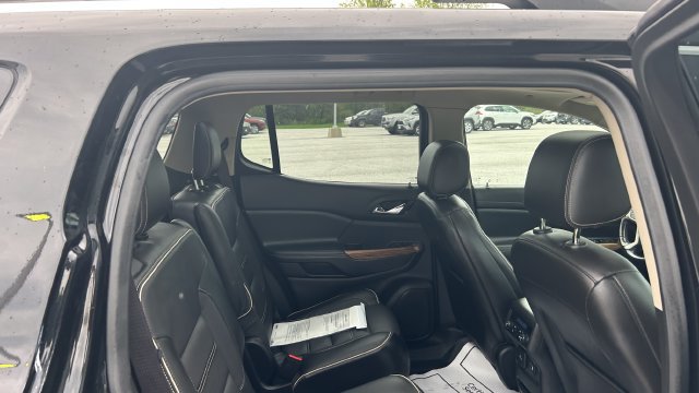Certified 2019 GMC Acadia Denali w/ Technology Package AWD/4WD image 31