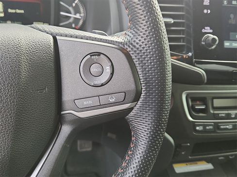 Used 2023 Honda Passport TrailSport image 22