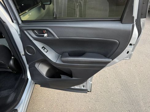 Used 2014 Subaru Forester 2.0XT Touring AWD/4WD image 21