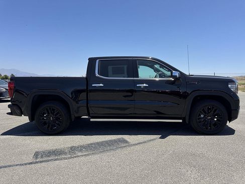 New 2026 GMC Sierra 1500 Denali w/ Technology Package AWD/4WD image 3