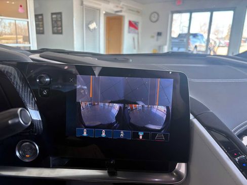 Used 2024 Chevrolet Corvette Stingray Preferred Conv w/ LPO, Roadside Safety Package image 22