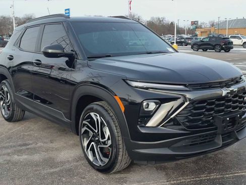 Used 2025 Chevrolet TrailBlazer RS w/ Convenience Package image 8