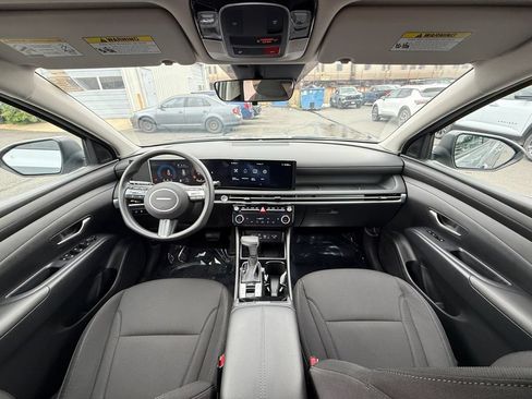Used 2025 Hyundai Tucson SEL FWD image 22