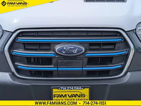 Used 2022 Ford E-Transit 148 High Roof w/ Load Area Protection Package RWD image 3